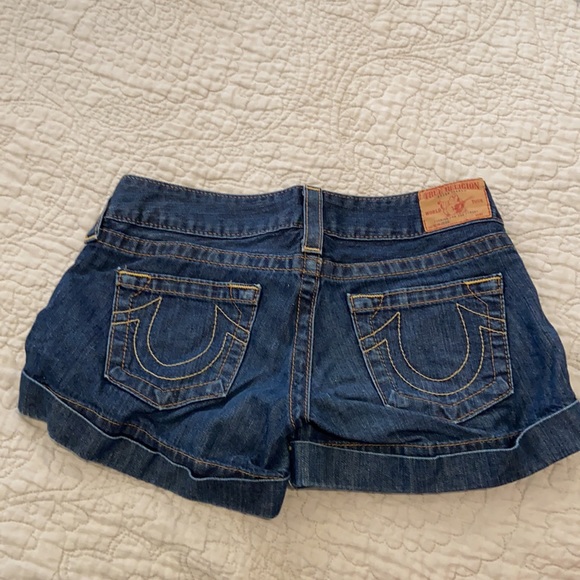 SOLD ON MY DEPOP - Picture 2 of 4